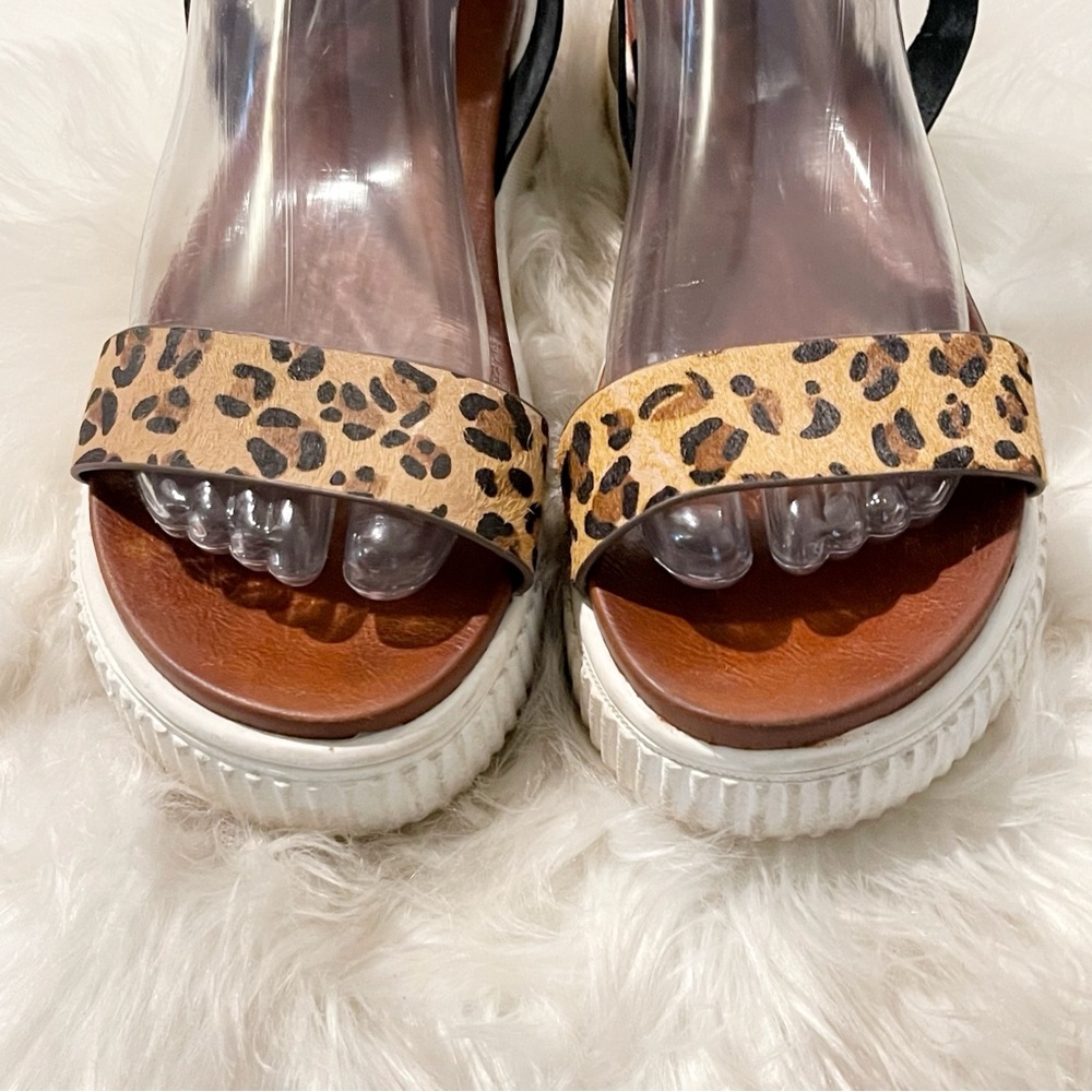 MIA Leanna Leather Platform Sandals - Picture 3 of 10